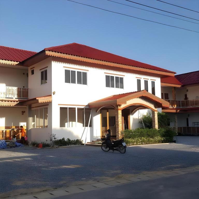 The Aam Resort Bang Sare Εξωτερικό φωτογραφία